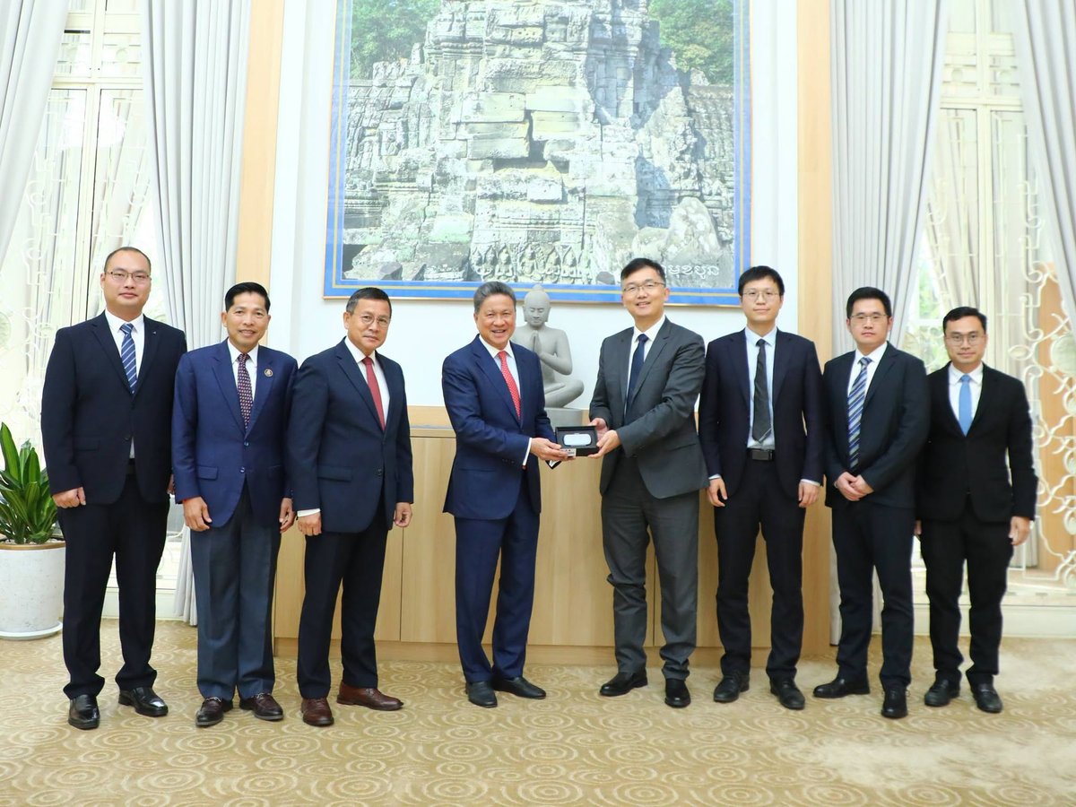 科大讯飞承诺支持柬埔寨数字化转型 助力经济现代化