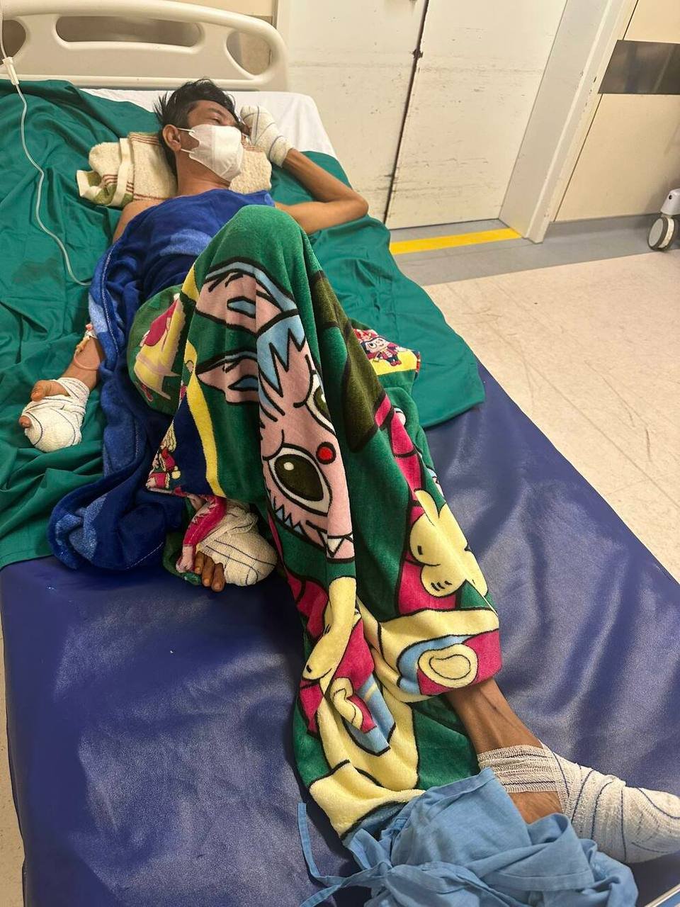 柬埔寨艺人Nai Taksey因糖尿病恶化面临截肢风险
