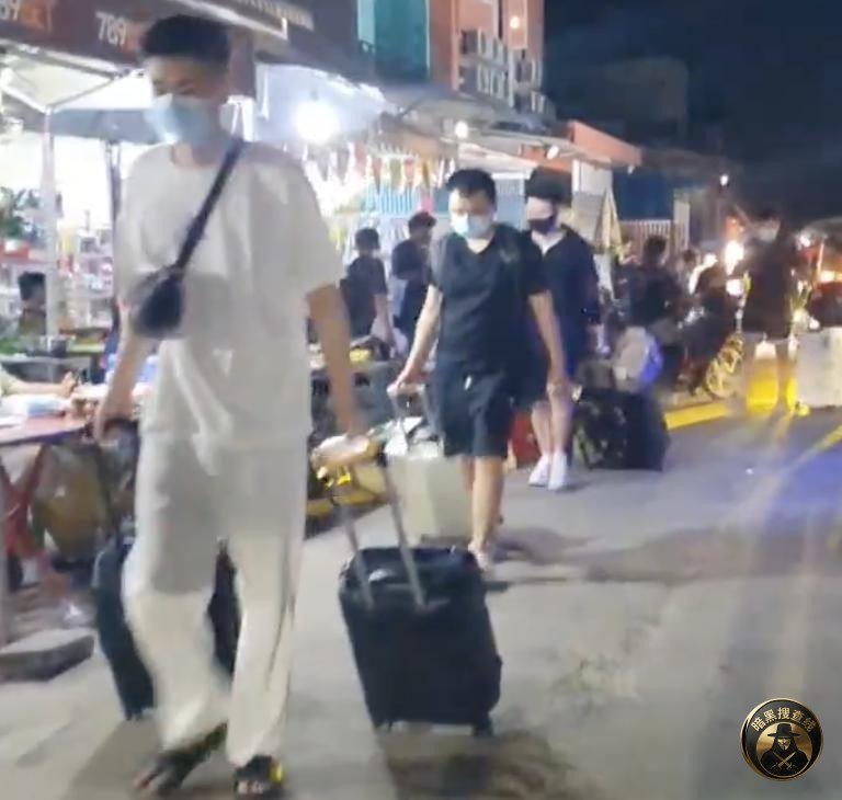 柬埔寨波贝园区出现大规模人员撤离现象