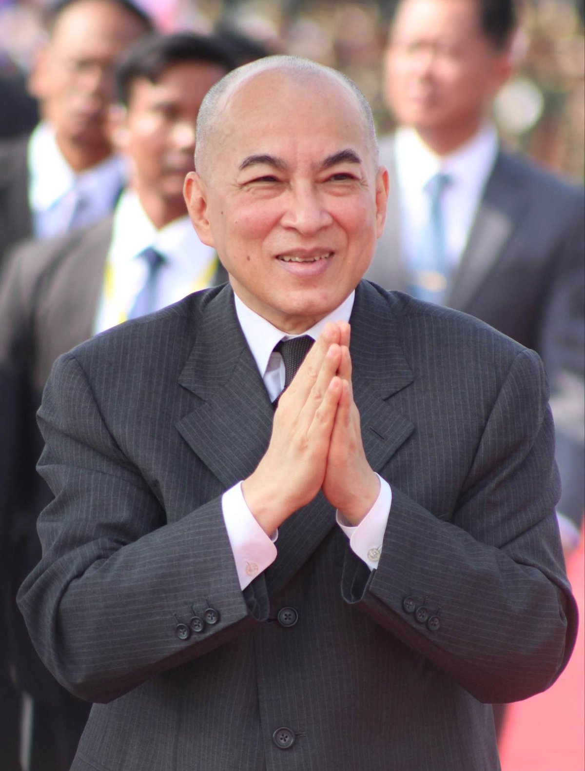 柬埔寨教育部祝愿国王在北京手术顺利