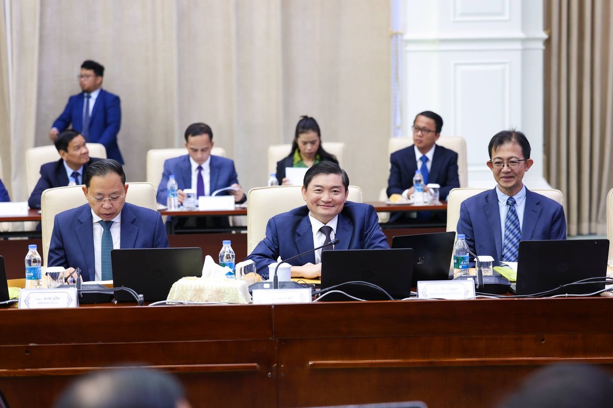 柬埔寨内阁会议审议五项国家重要议程