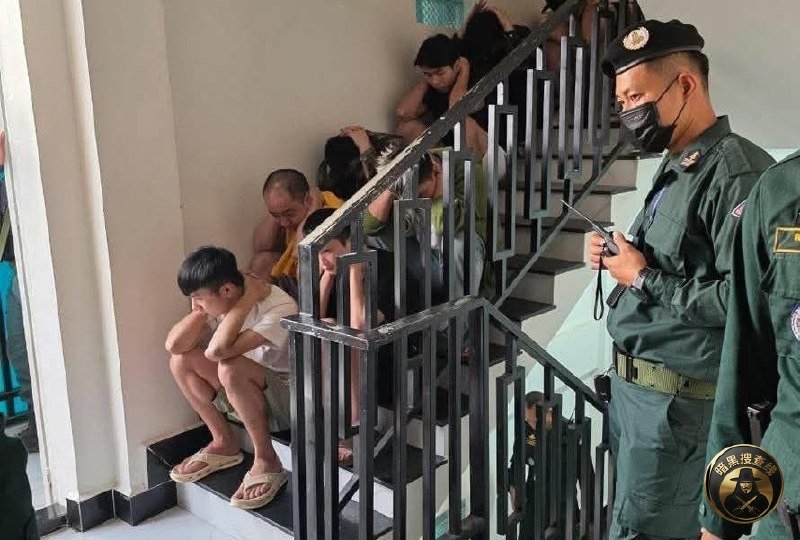 波贝突袭行动 警方捣毁诈骗窝点,约400人被捕