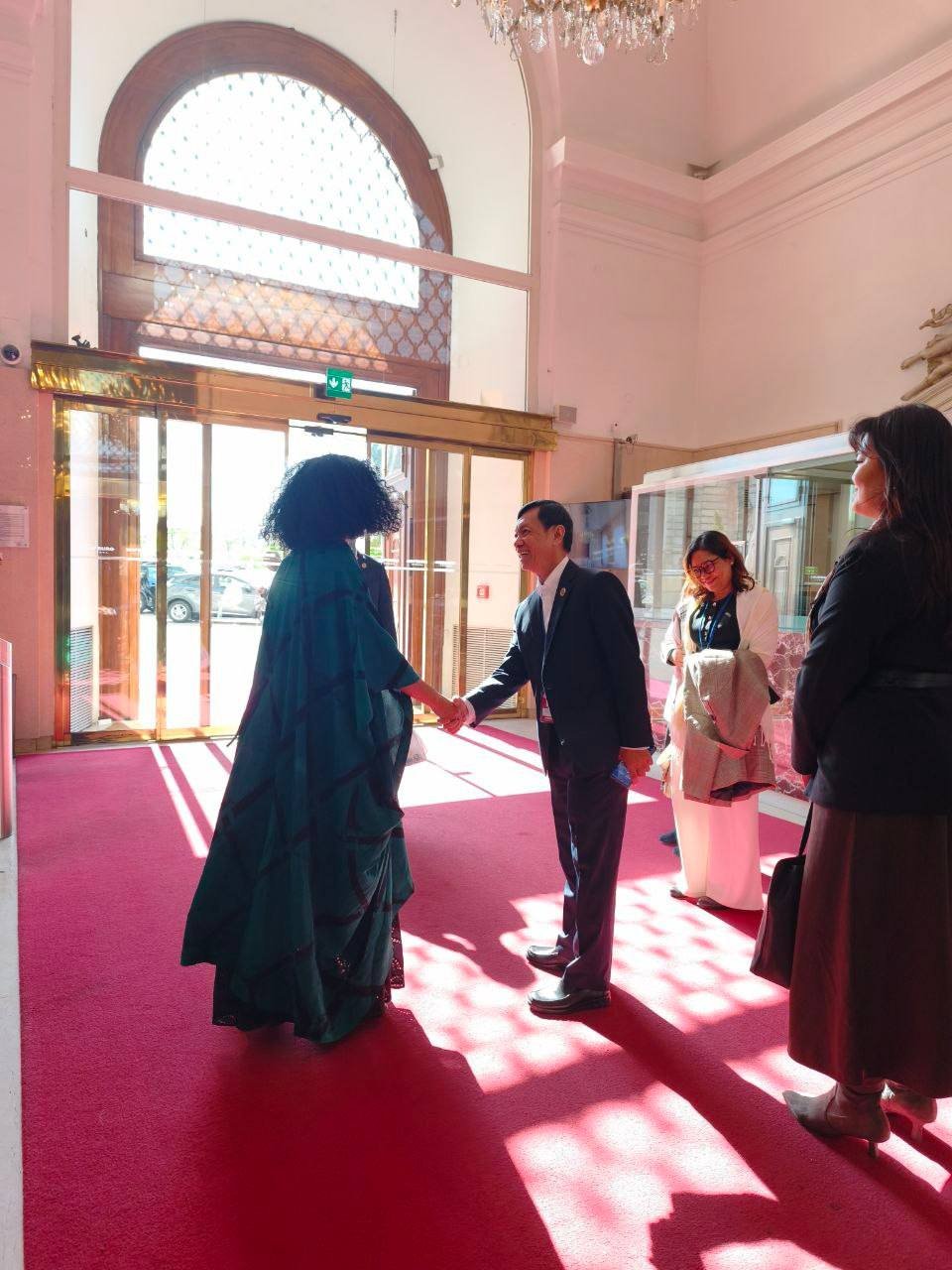 柬埔寨企业在奥地利维也纳荣获全球清洁技术竞赛“性别影响力”奖