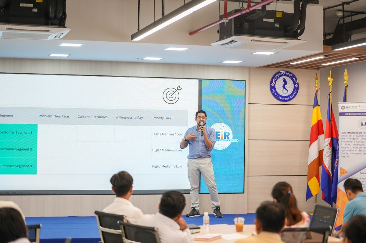 德崇初创中心联合瑞士发展合作署等机构,举办SparkMeet第五季第二期研讨会