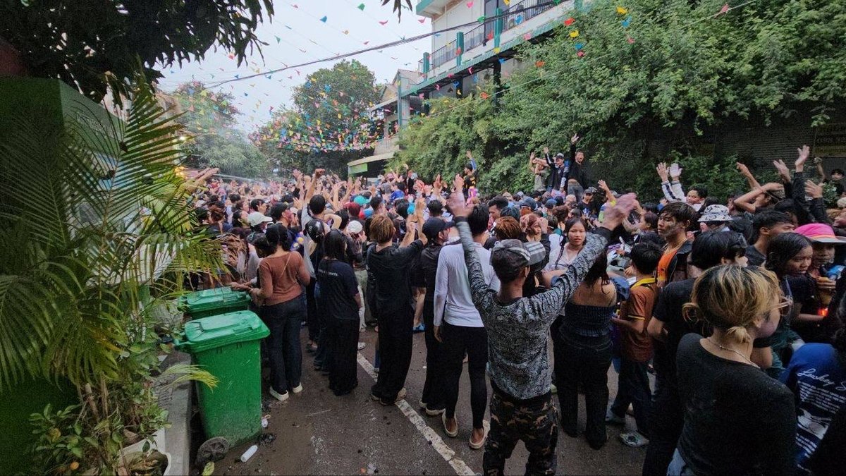 干拉省大金欧市新年庆祝活动现场
