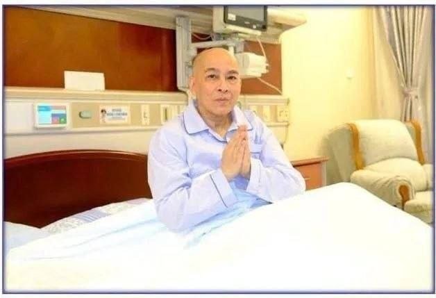 柬埔寨人权委员会主席祈愿国王手术顺利