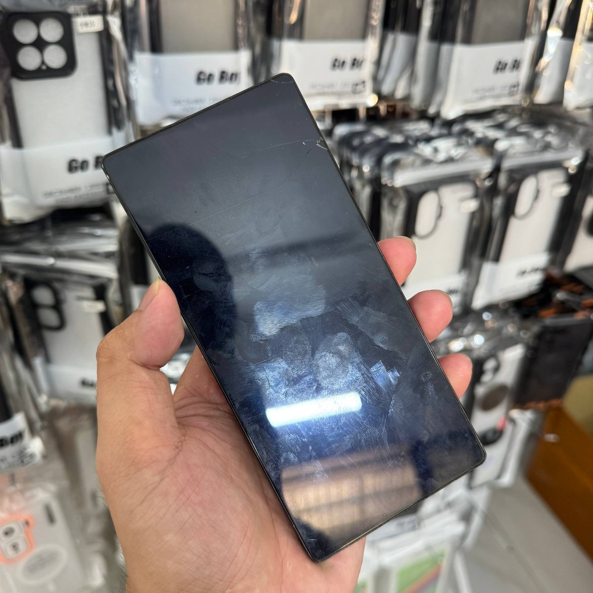 红魔 10 Pro 二手手机(屏幕碎裂)