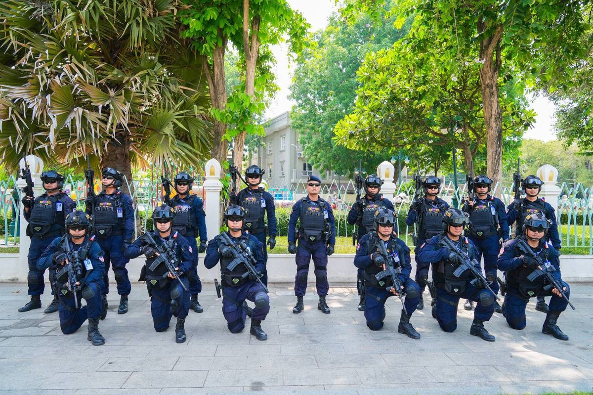 金边宪兵在宋干节期间保障公共安全