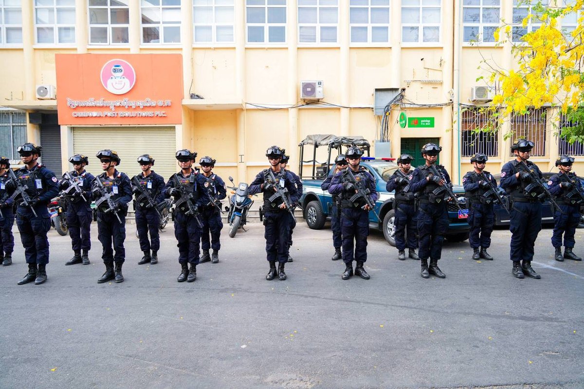 金边宪兵在宋干节期间保障公共安全