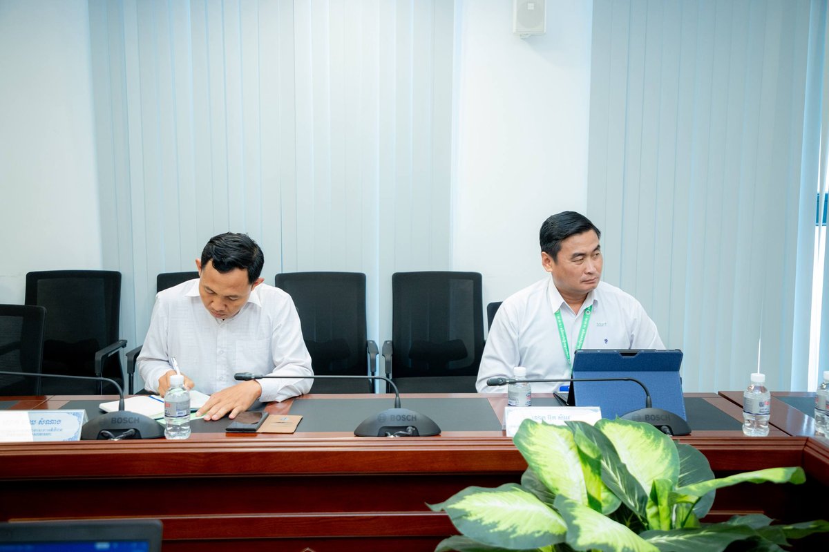 柬埔寨国家社会保障基金局召开4月工作总结及5月规划会议