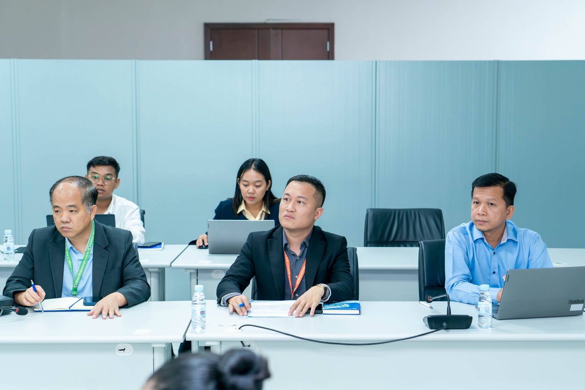 国家社会保障基金局与工业科技创新部对接企业数据 简化行政审批