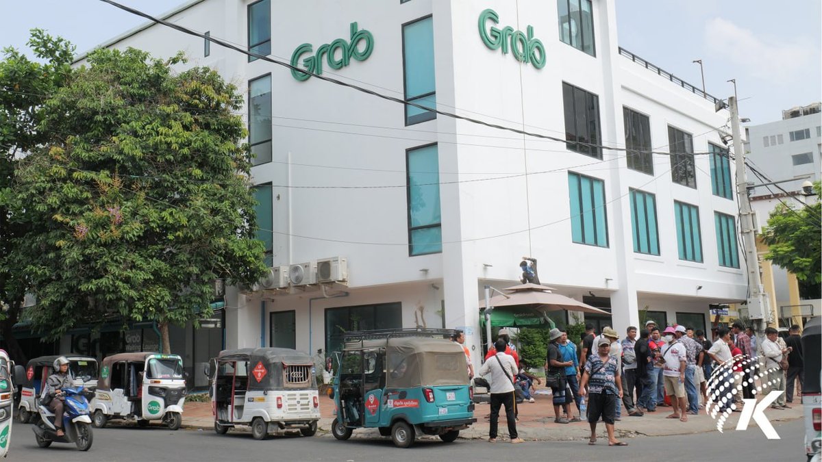 金边约2000名Grab司机聚集抗议 要求平台履行涨价协议