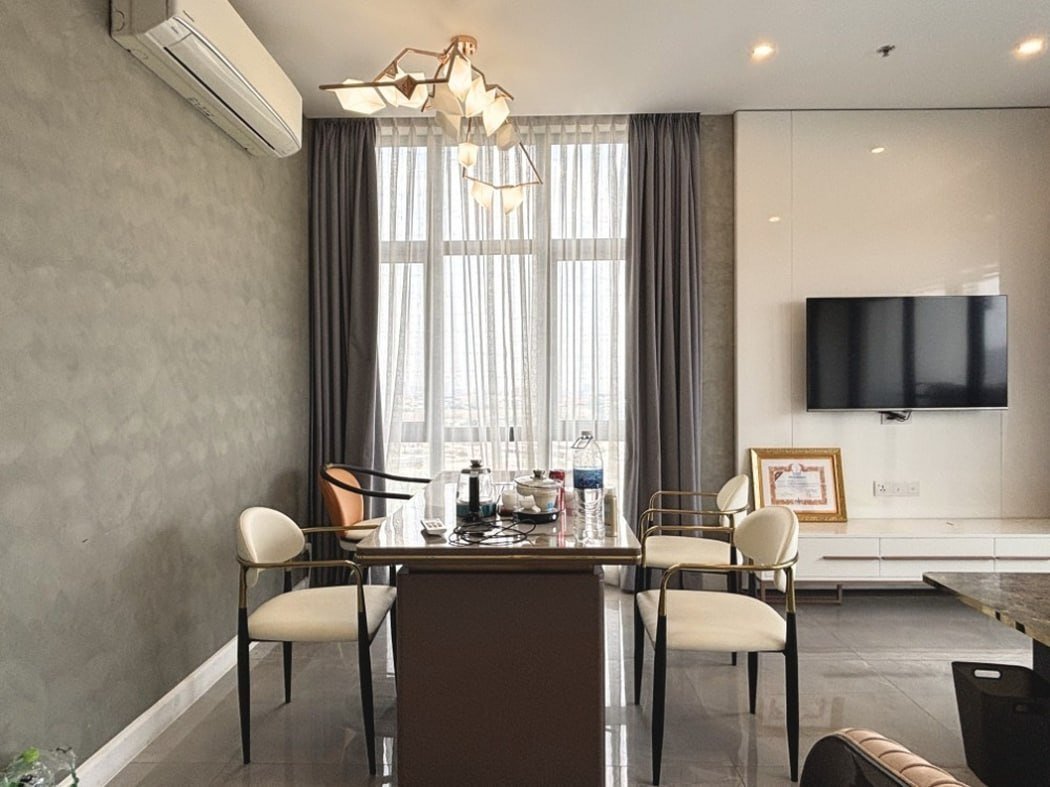 水净华区The Peninsula Phnom Penh两房公寓出售 售价$19万 拎包入住