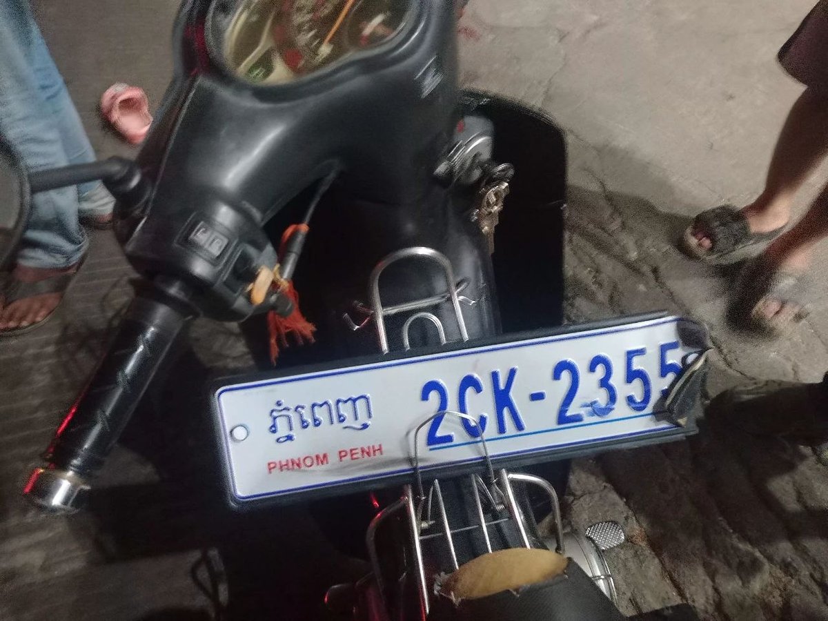 金边发生严重交通事故,肇事车辆逃逸