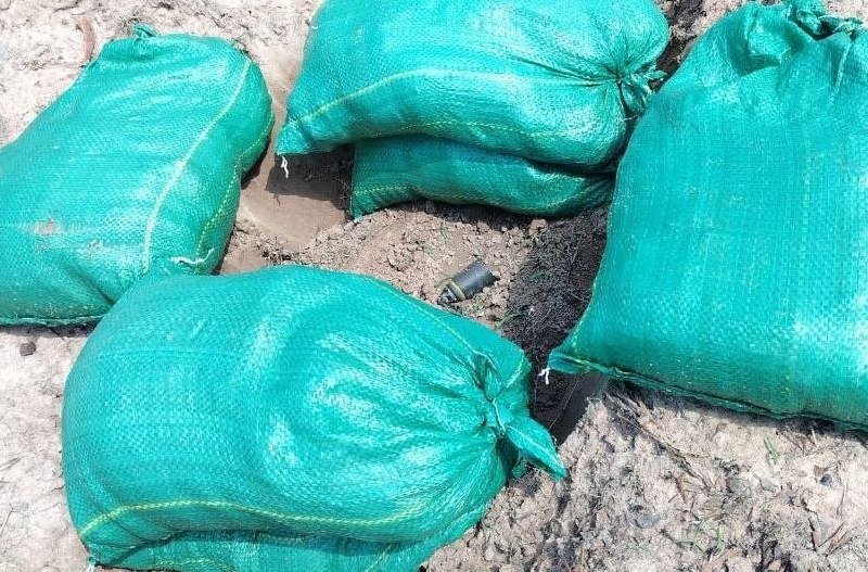 柬埔寨地雷行动中心清理边境集束炸弹 保障农田安全