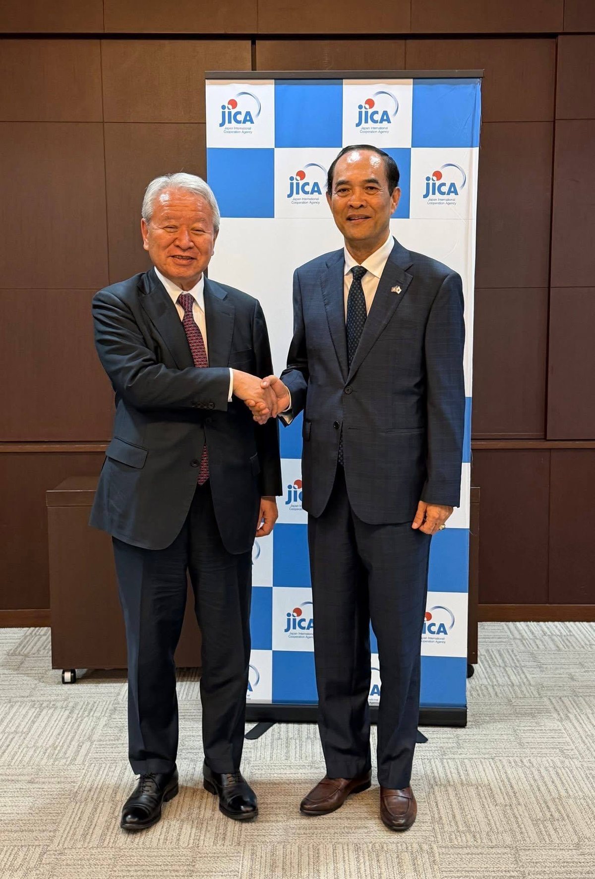 柬埔寨大使会见日本国际协力机构(JICA)主席