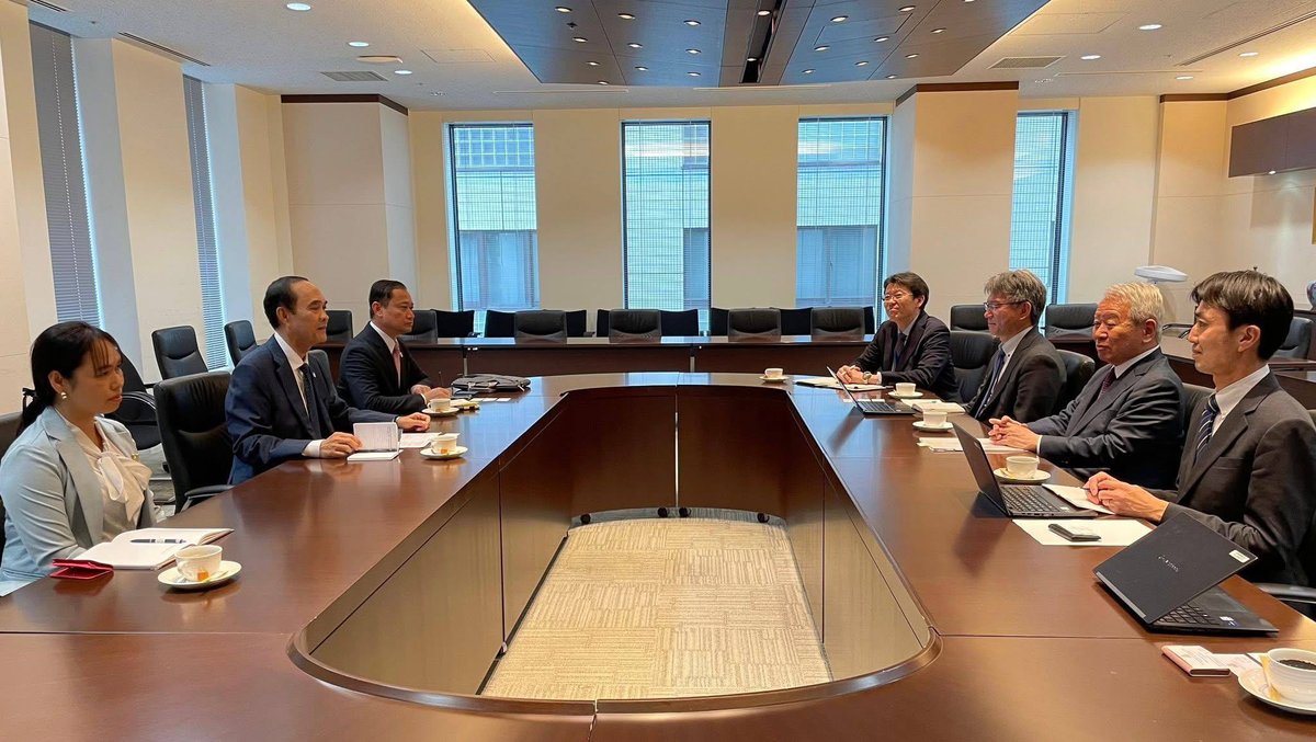 柬埔寨大使会见日本国际协力机构(JICA)主席