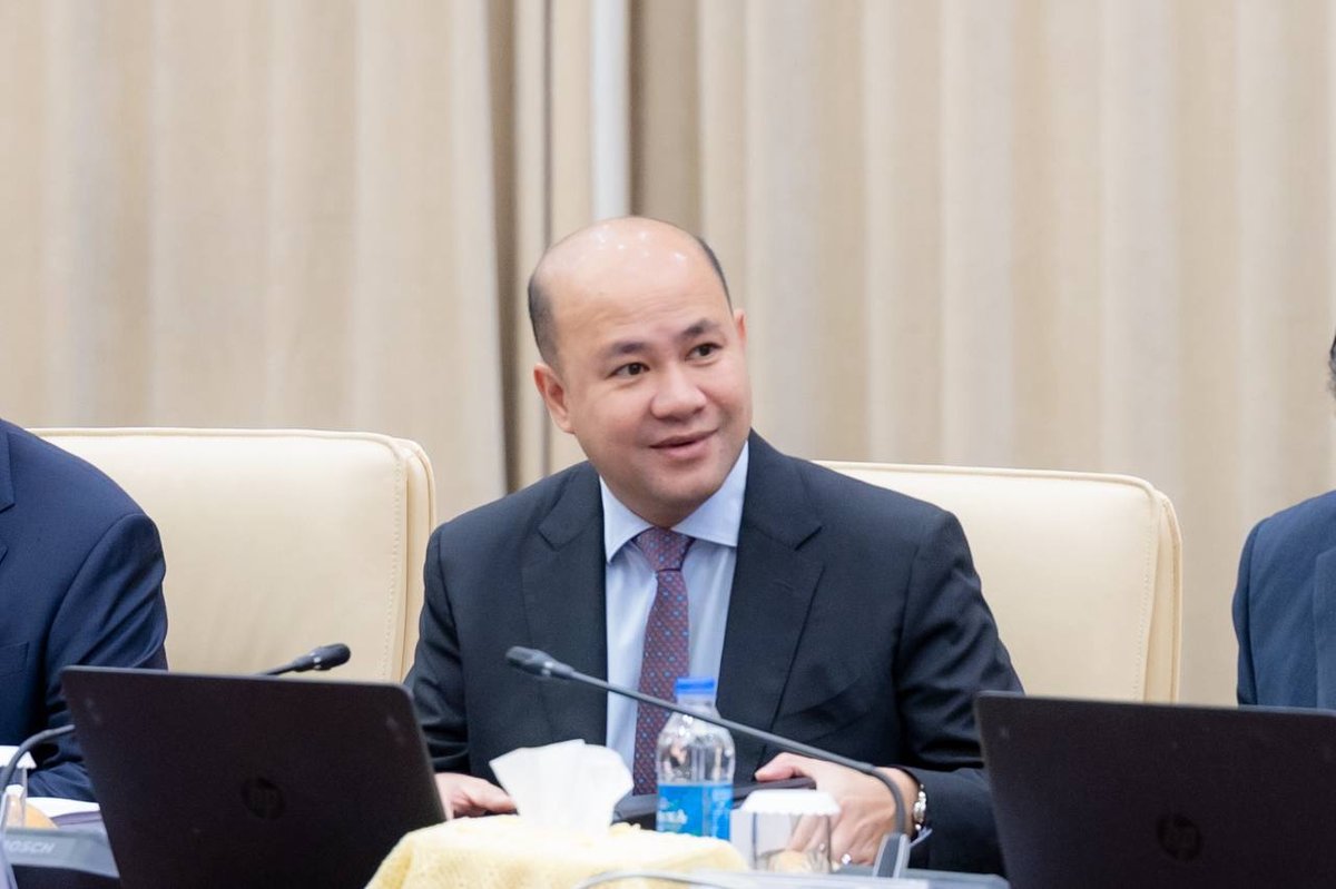 柬埔寨内阁全体会议讨论五项重要议程