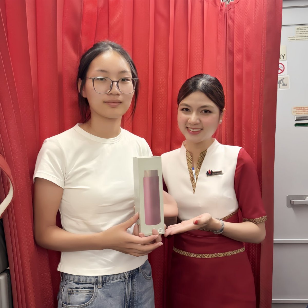 柬埔寨航空成功举办机上抽奖活动
