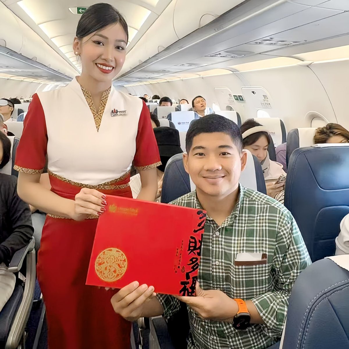 柬埔寨航空成功举办机上抽奖活动