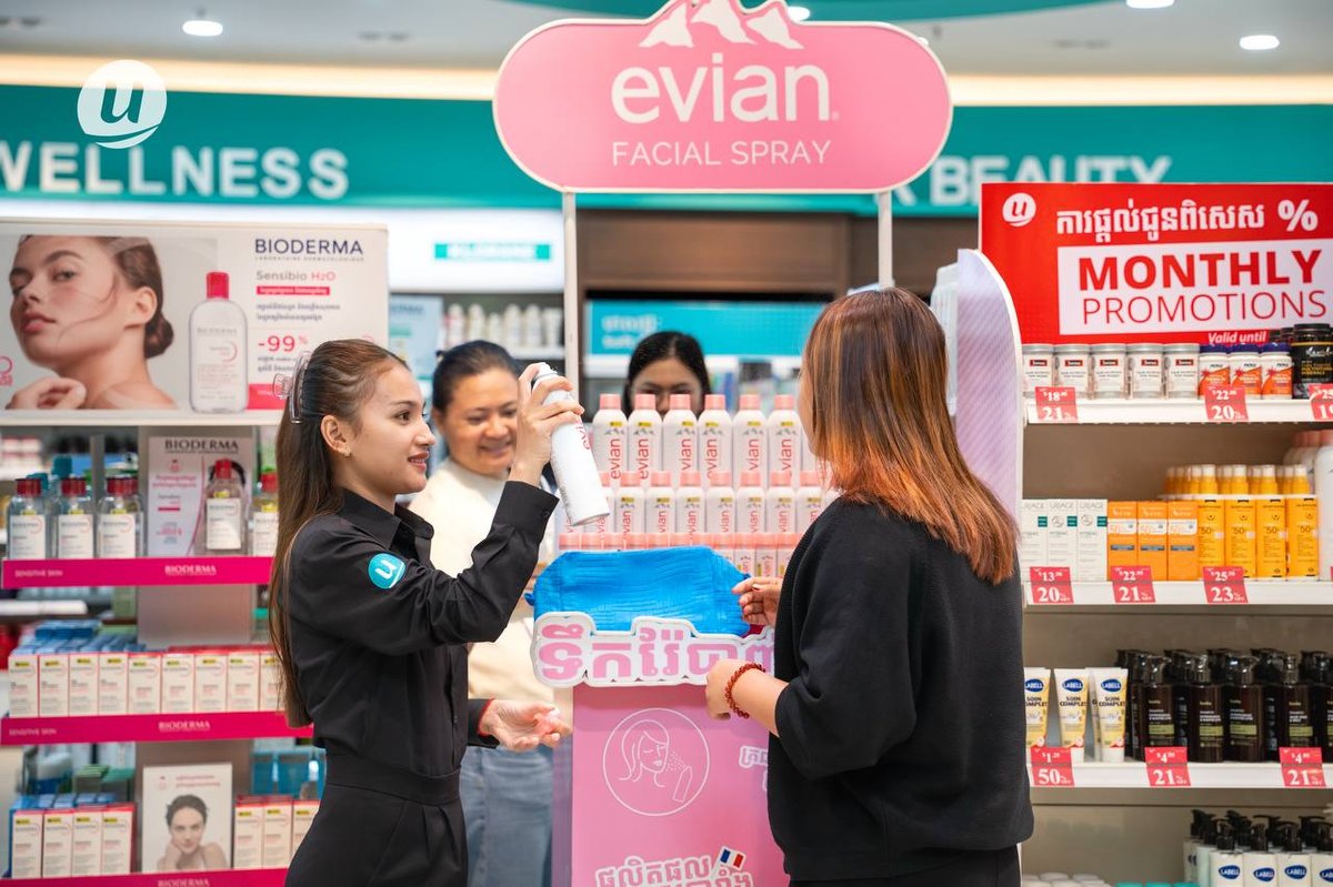Evian依云快闪店促销活动