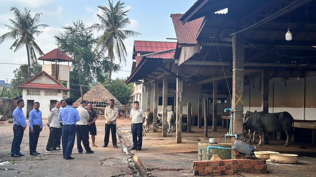 农业部官员赴暹粒视察 农业职能下放地方执行进度