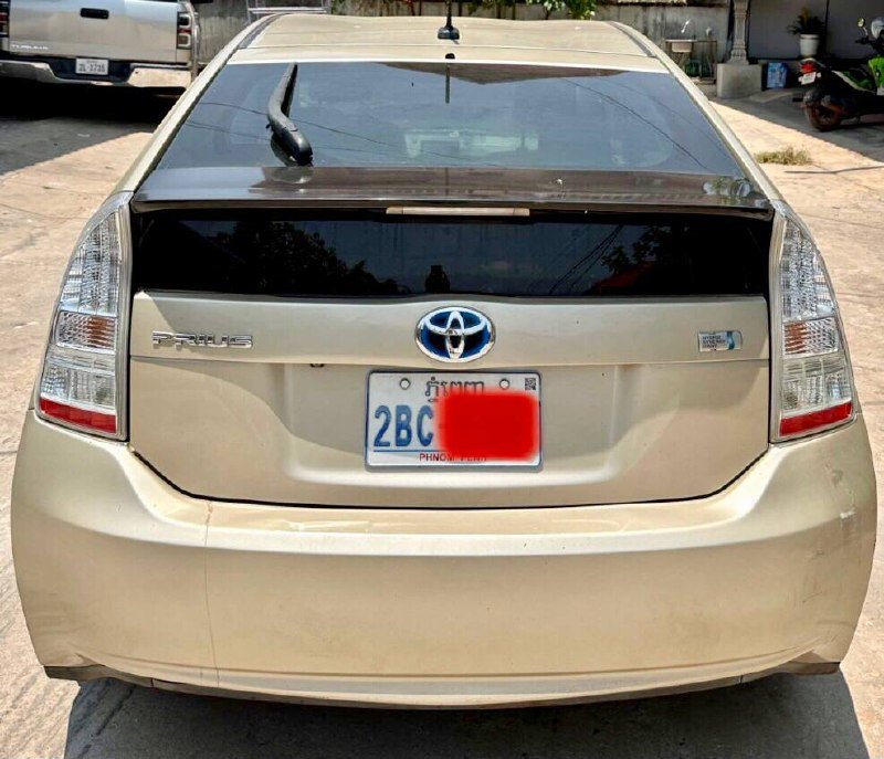 出售2010年款丰田普锐斯(Prius) Option 4