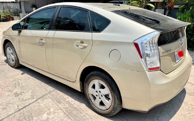出售2010年款丰田普锐斯(Prius) Option 4