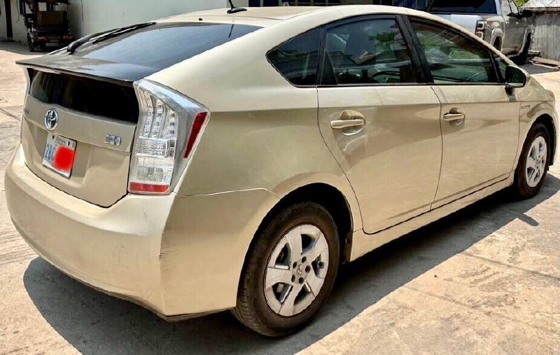 出售2010年款丰田普锐斯(Prius) Option 4