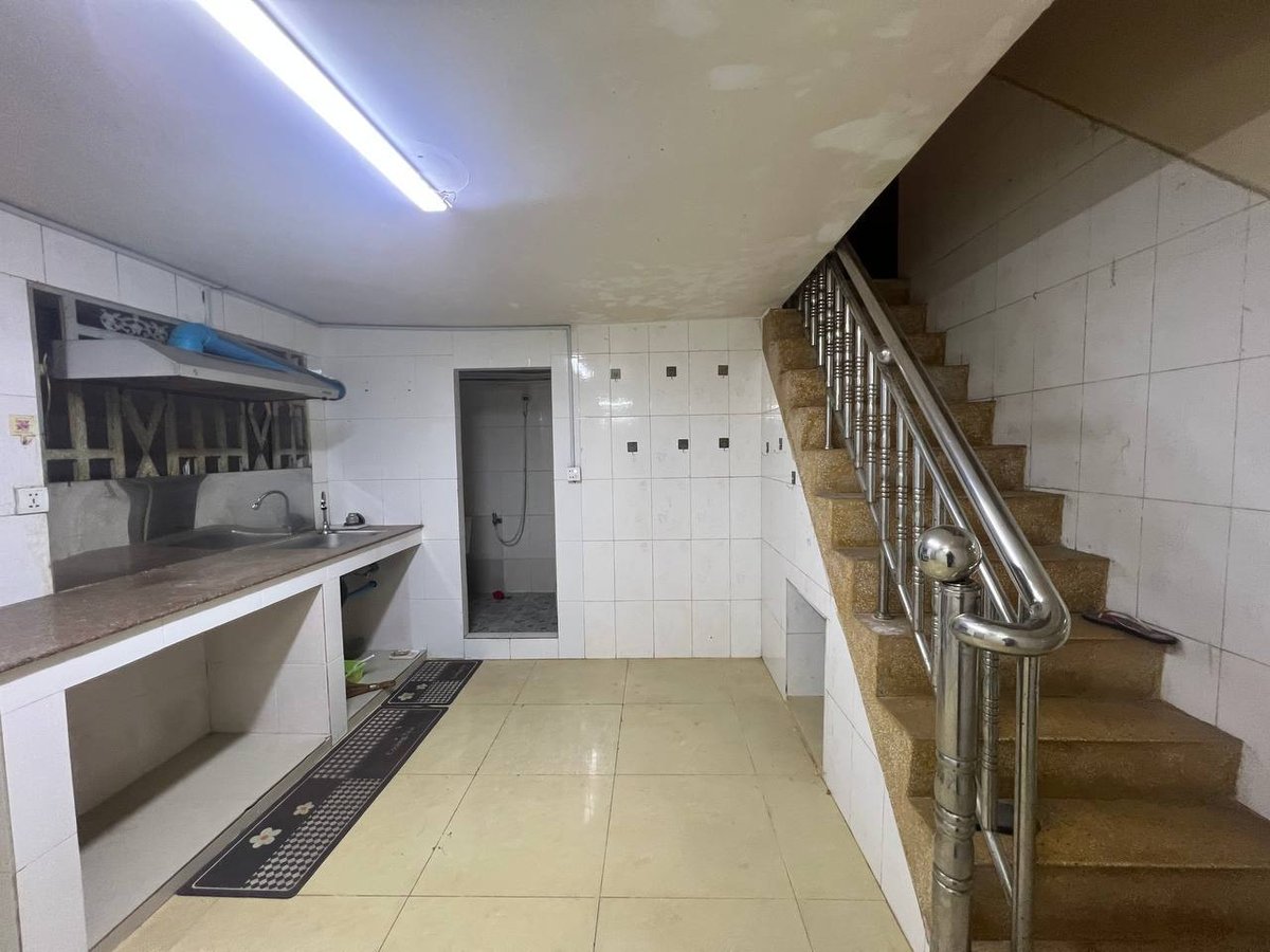 金边堆谷区排屋出租
