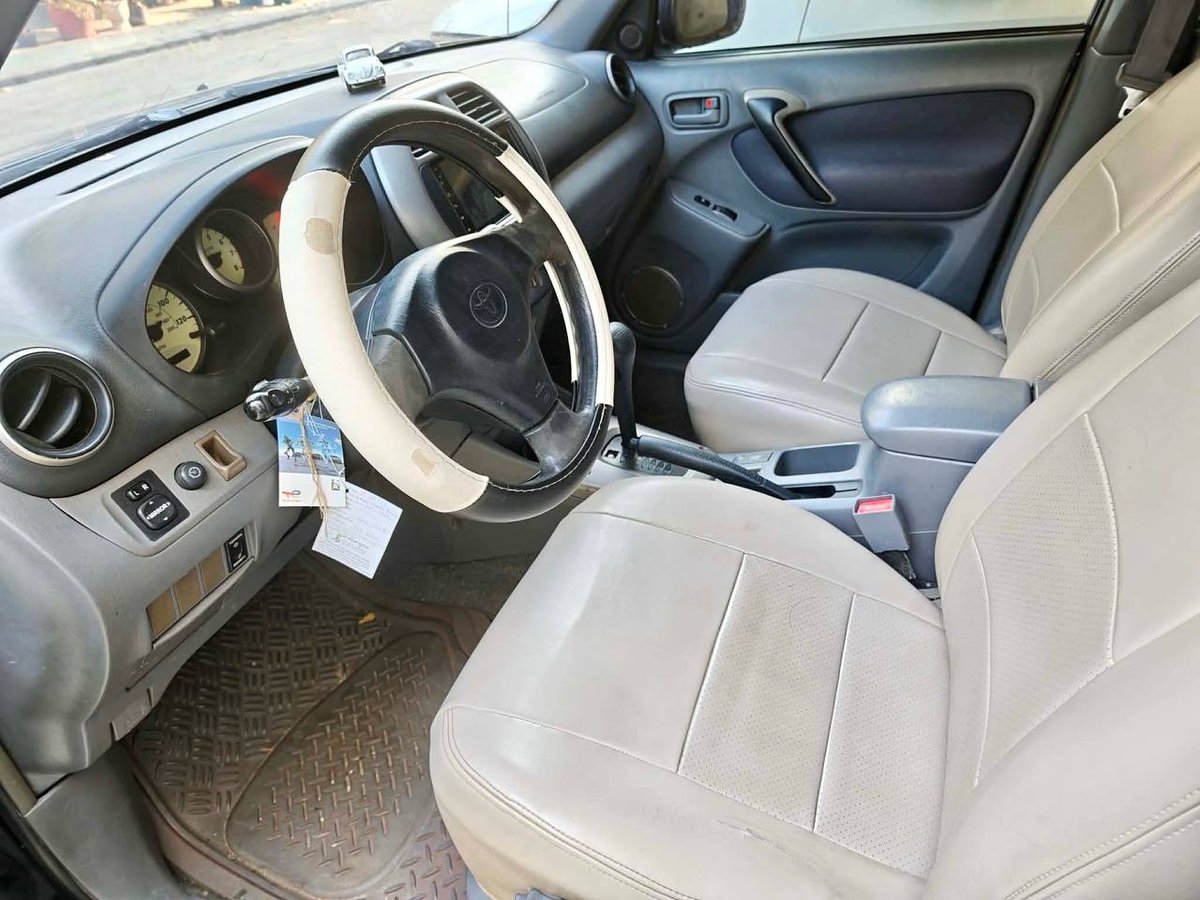 出售2001年款丰田RAV4