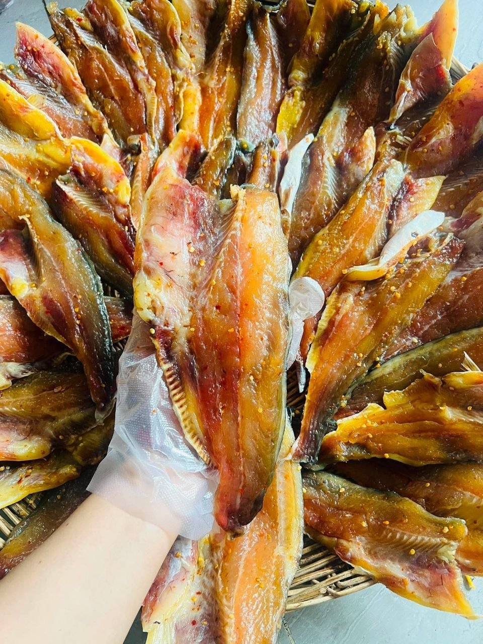 天然河鱼干