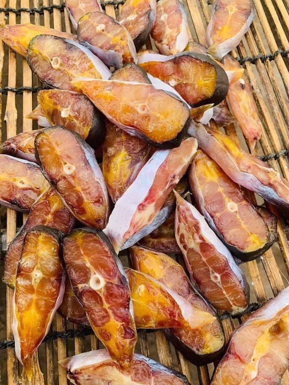 天然风干鱼干