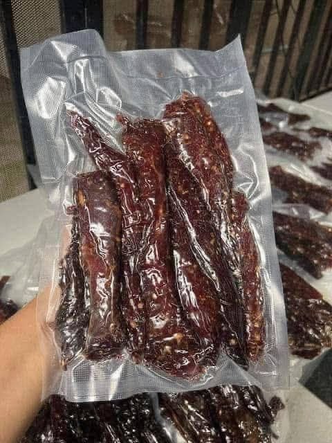 本地手工牛肉干与水牛肉干