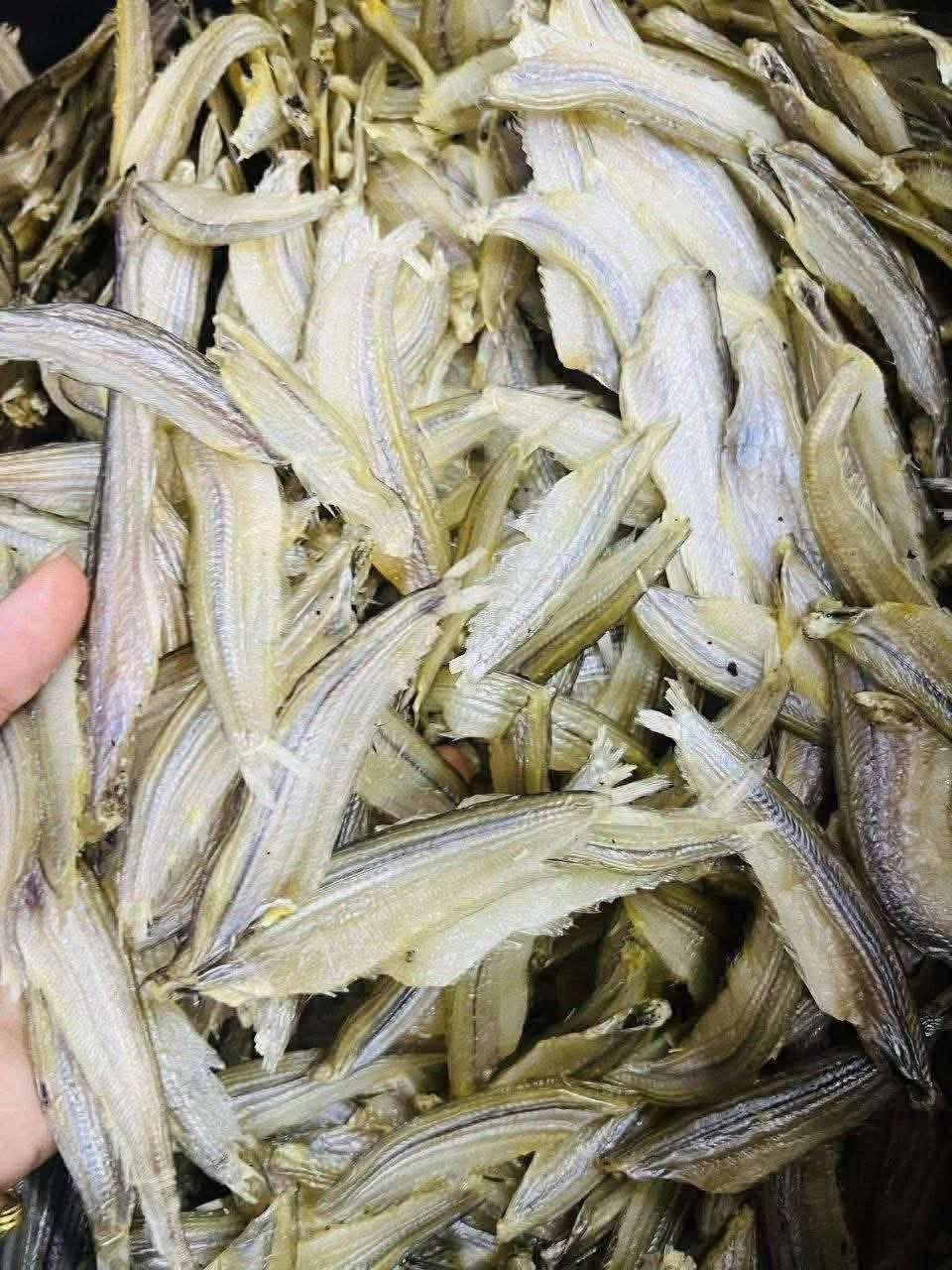 金边天然河鱼干出售 每公斤16万瑞尔 酥脆下酒