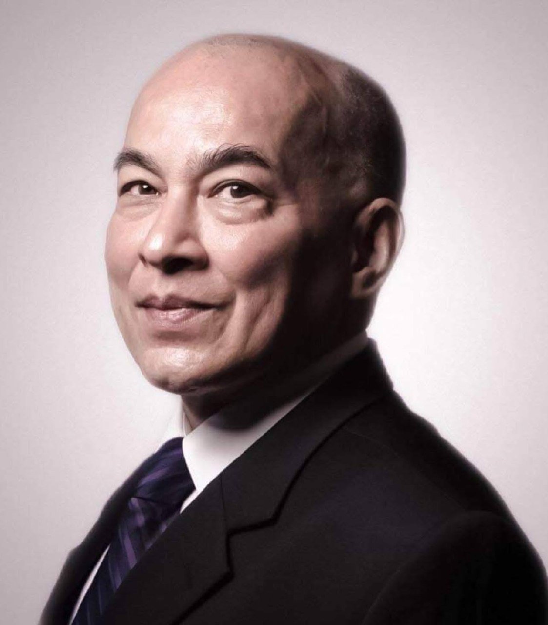 西哈莫尼国王北京手术后病情好转 目前身体状况稳定