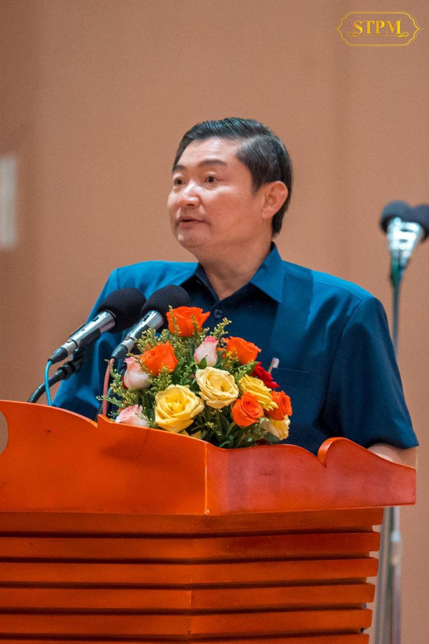 洪玛奈总理出席五一国际劳动节纪念活动 强调提升劳工权益与职业培训