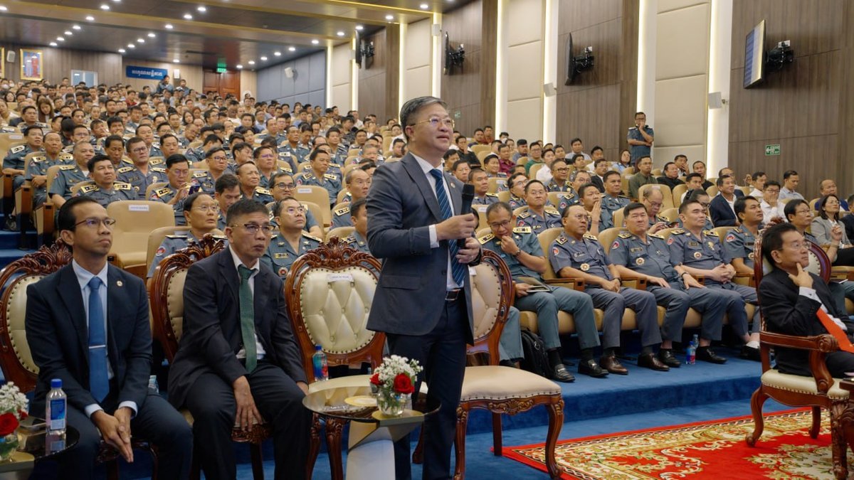 海关总署召开打击走私会议 强化进出口合规治理