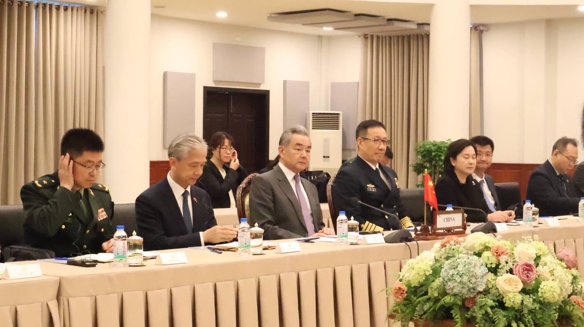 中柬首次“2+2”战略对话在金边举行