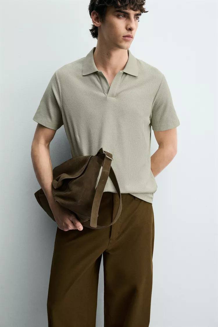 Zara 竖纹质感Polo衫