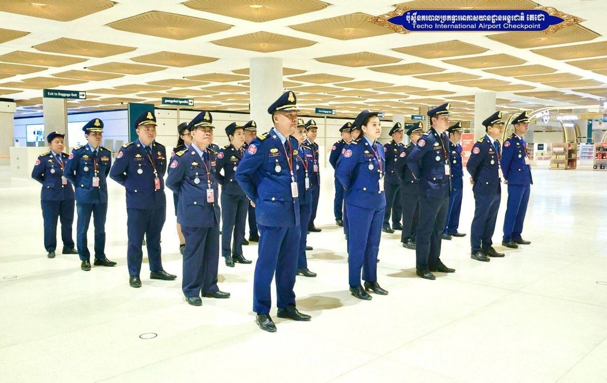 德崇国际机场警察局工作部署与纪律宣导