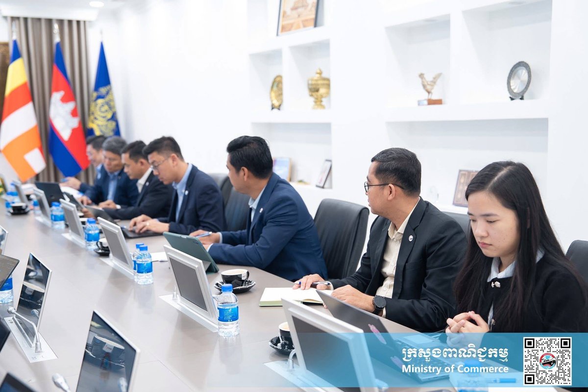 柬埔寨商务部召开私营部门发展与市场部工作会议