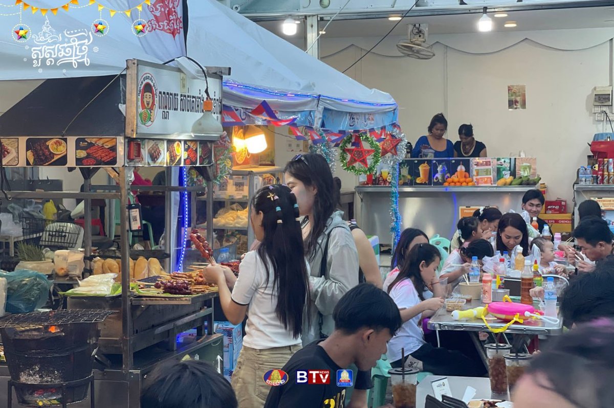 金边堆谷市场“诺哥宋干节”活动带动餐饮消费热潮