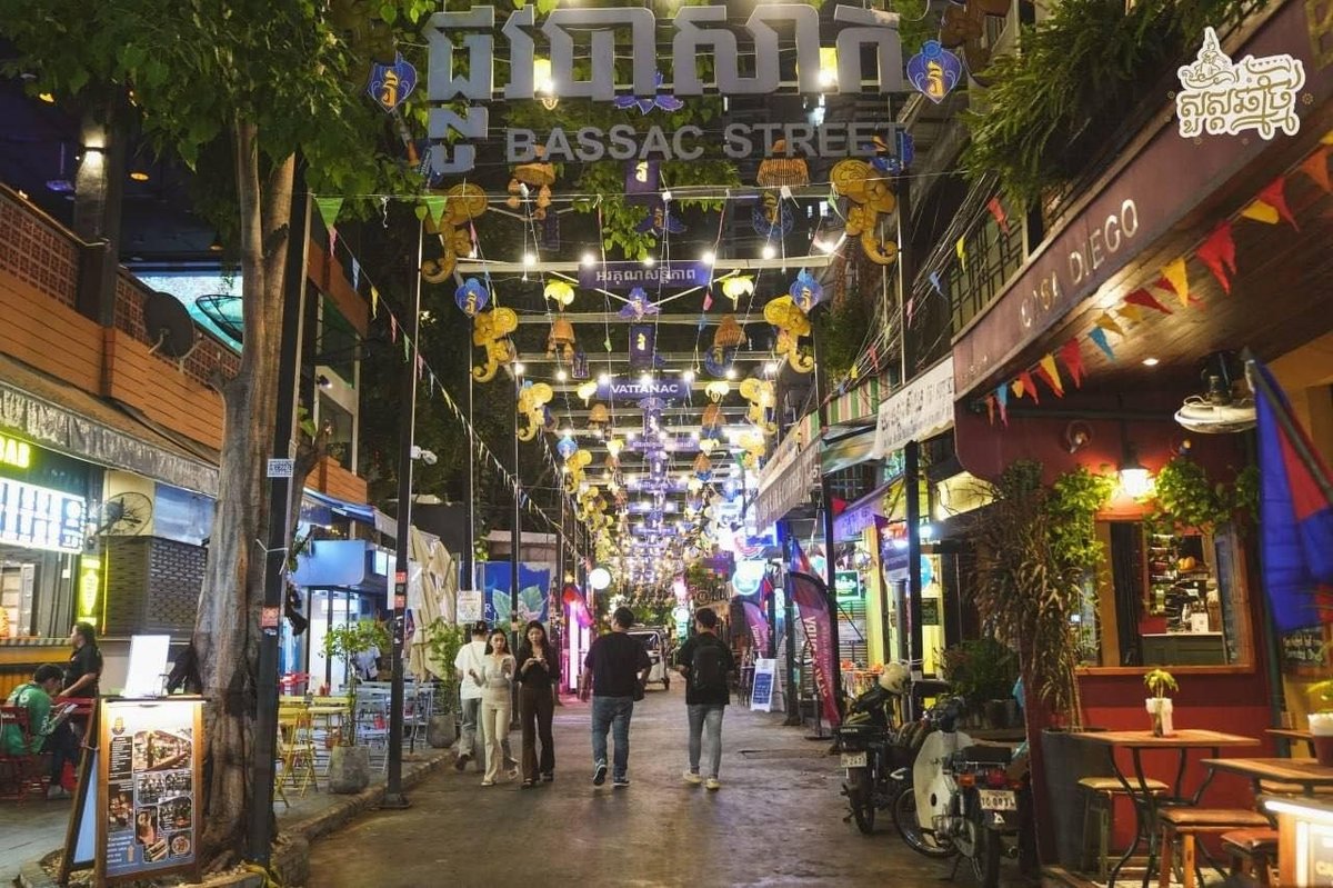 巴萨巷(Bassac Lane)新年夜间庆祝活动