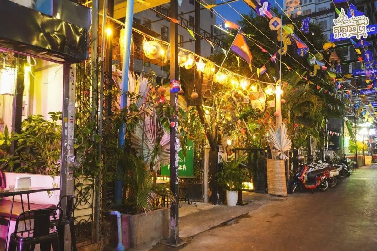 巴萨巷(Bassac Lane)新年夜间庆祝活动