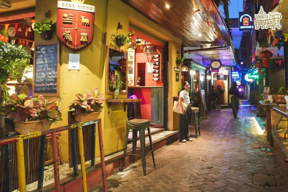 巴萨巷(Bassac Lane)新年夜间庆祝活动