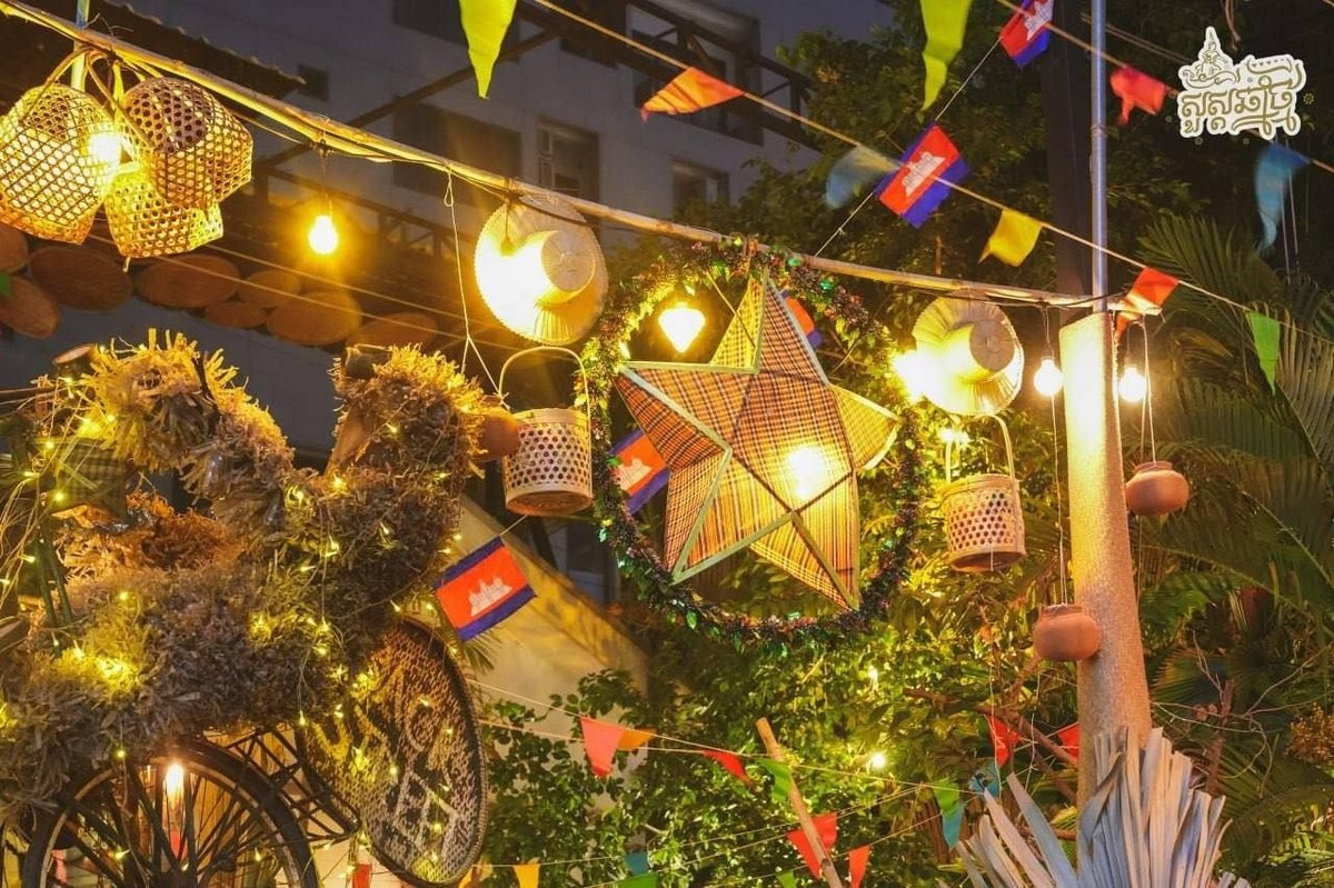 巴萨巷(Bassac Lane)新年夜间庆祝活动
