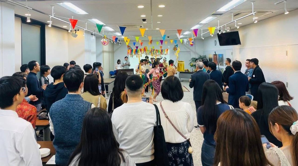 在日柬埔寨学生协会举办高棉新年庆祝活动