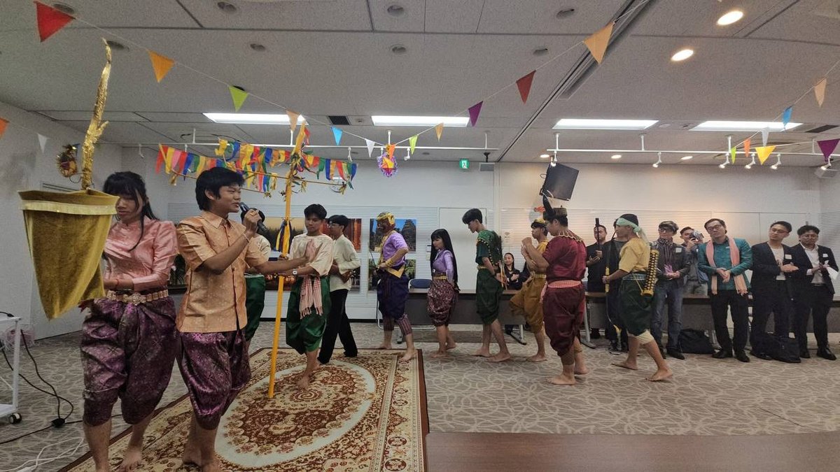 在日柬埔寨学生协会举办高棉新年庆祝活动