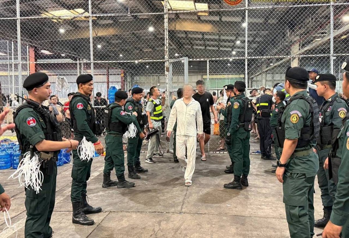 329名涉嫌网络诈骗的中国籍人员被驱逐出境